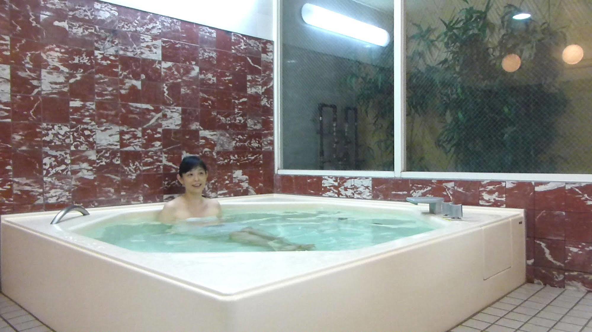 Capsule Hotel Asahi Plaza Shinsaibashi Ósaka Exteriér fotografie