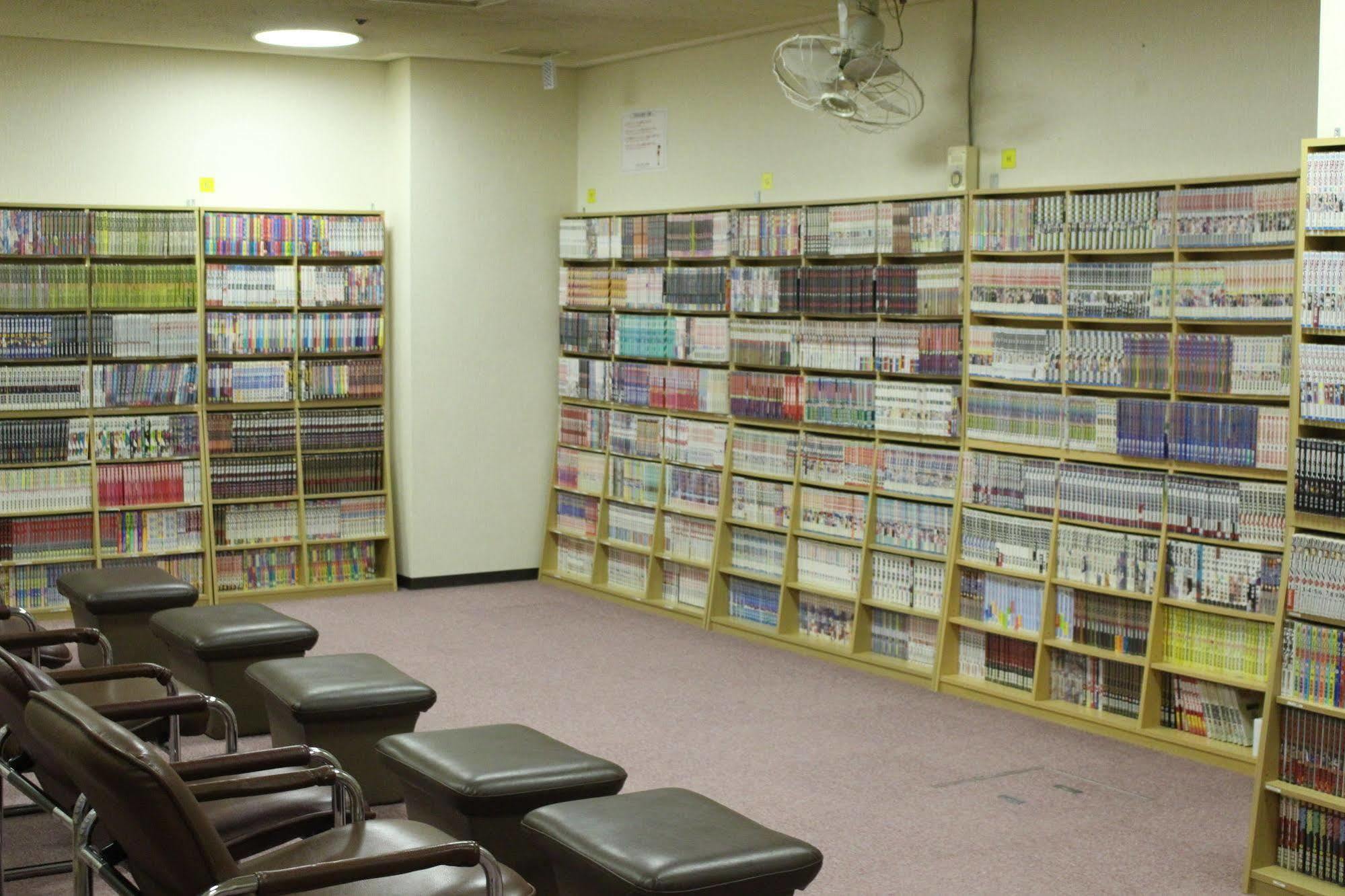 Capsule Hotel Asahi Plaza Shinsaibashi Ósaka Exteriér fotografie