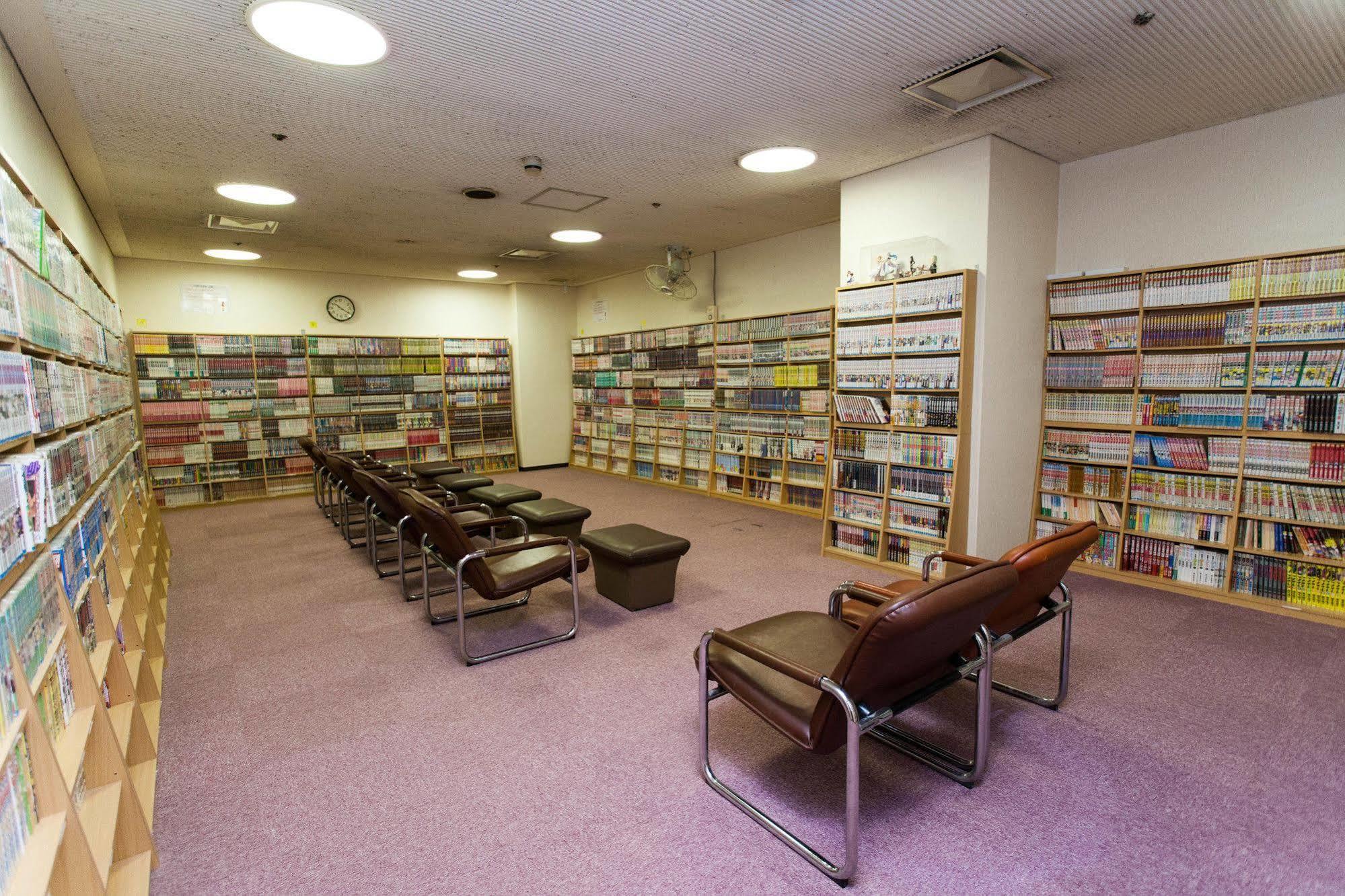 Capsule Hotel Asahi Plaza Shinsaibashi Ósaka Exteriér fotografie